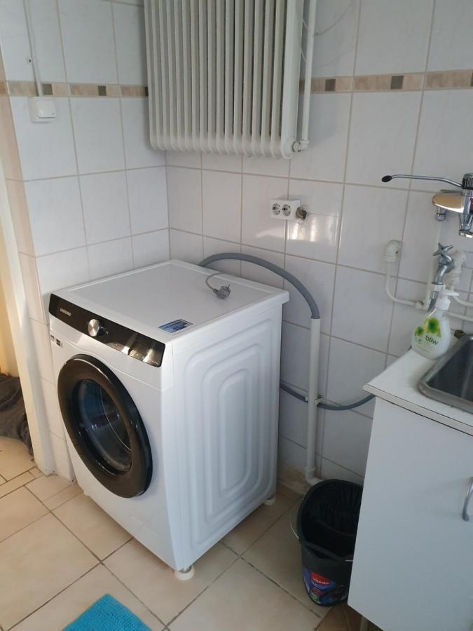 Hela Boendet Uthyres Overlida Bagian luar foto